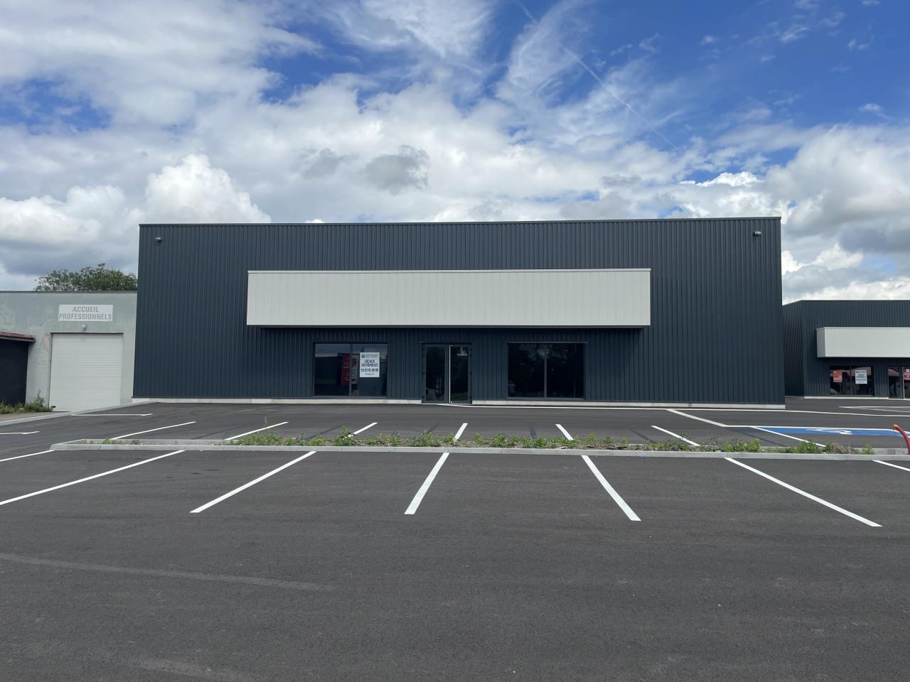 Commerce Essey-lès-Nancy 1240m² Location commerce Essey-lès-Nancy Meurthe-et-Moselle OLCOM2316569 1